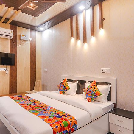 Fabhotel Uma Yugul Ayodhya 外观 照片