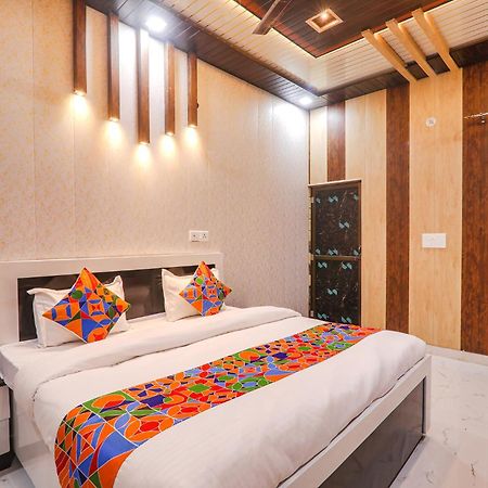 Fabhotel Uma Yugul Ayodhya 外观 照片