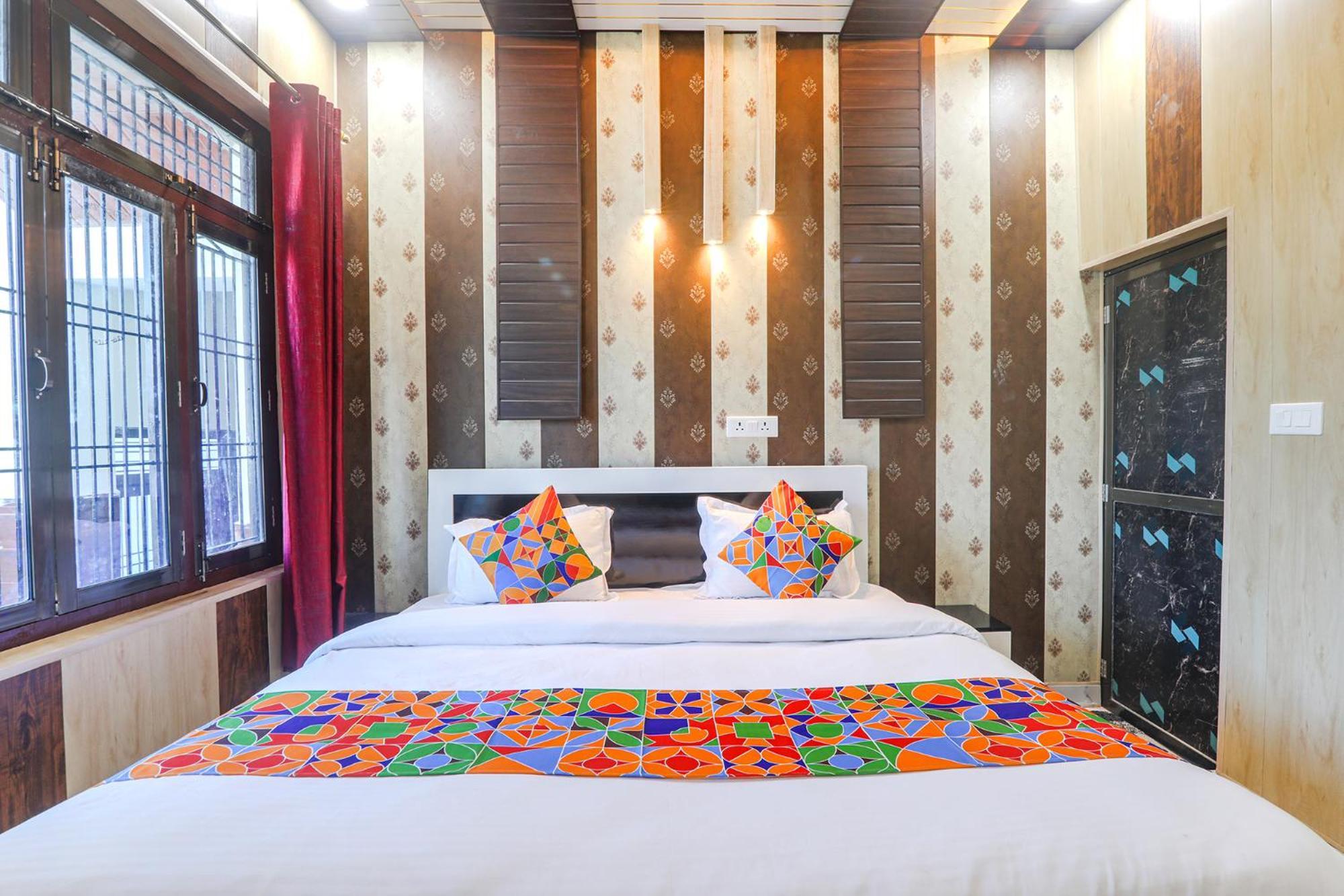 Fabhotel Uma Yugul Ayodhya 外观 照片