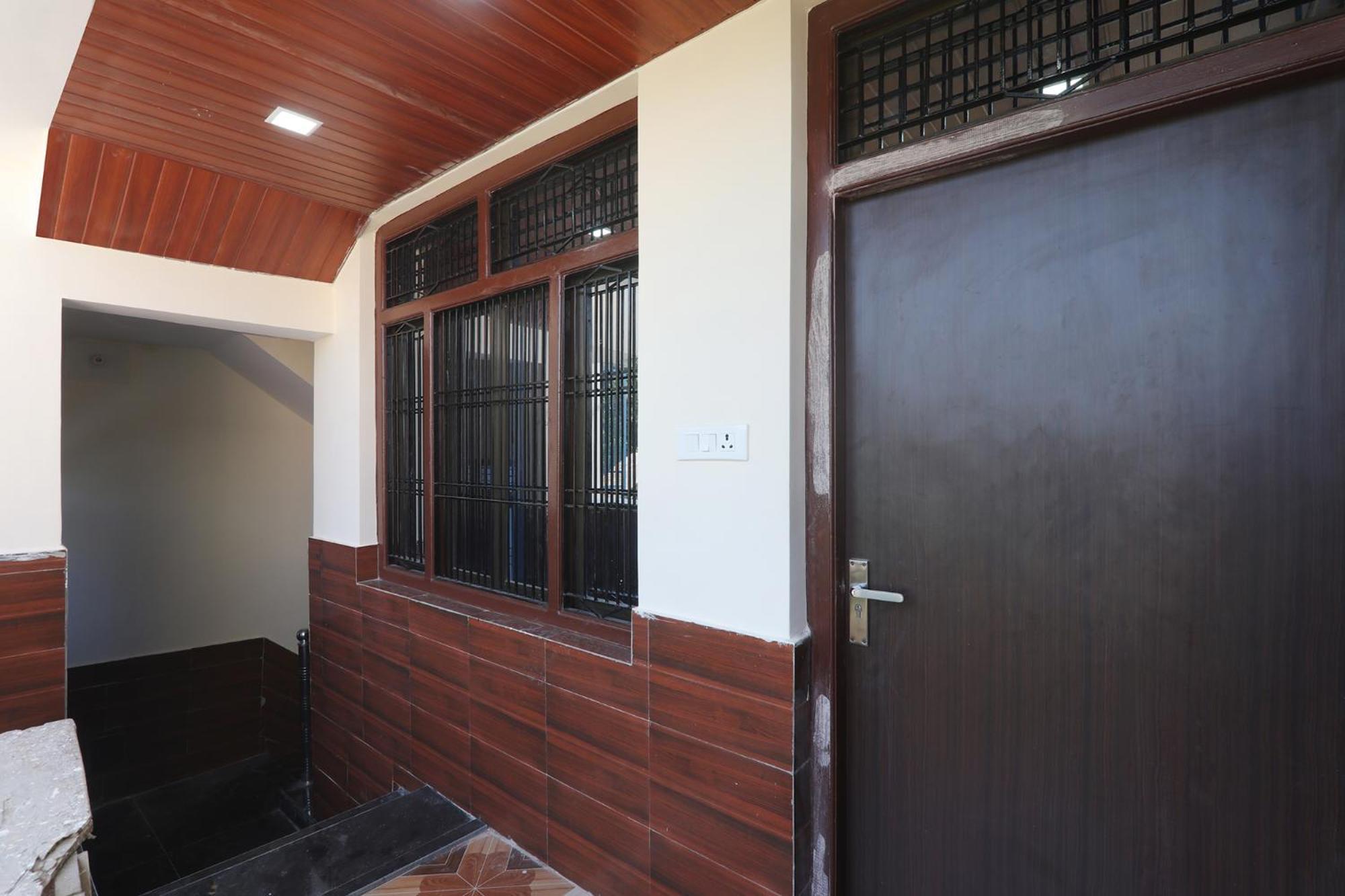 Fabhotel Uma Yugul Ayodhya 外观 照片