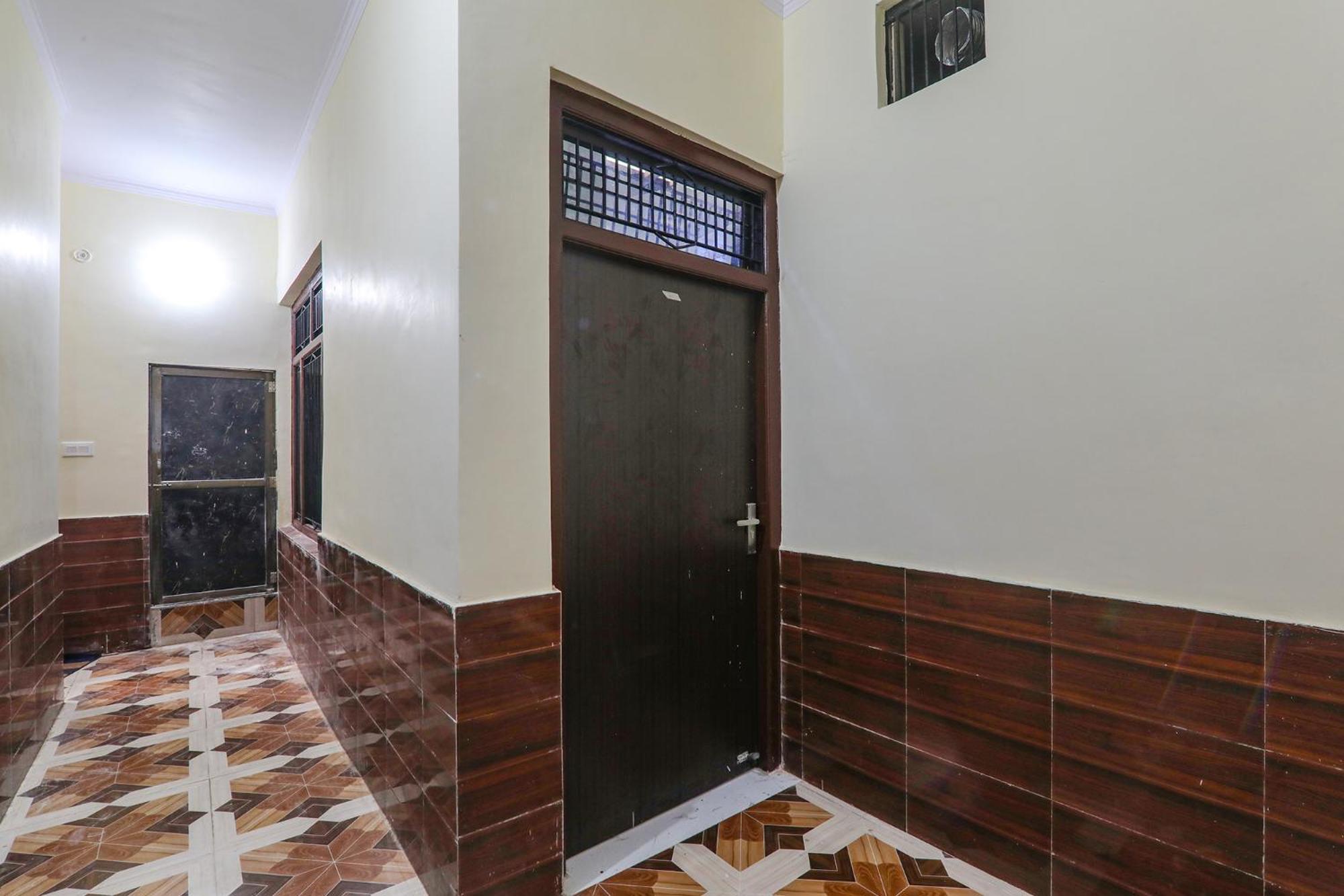 Fabhotel Uma Yugul Ayodhya 外观 照片
