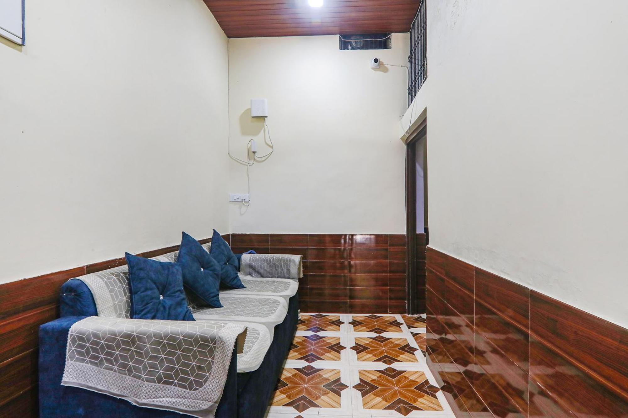 Fabhotel Uma Yugul Ayodhya 外观 照片